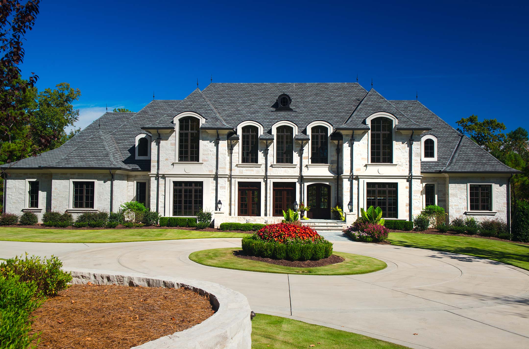 Loyd Builders Custom Luxury Home Builder serving Raleigh, Durham